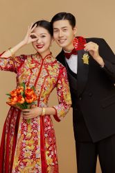 -喜爱高定婚纱摄影
