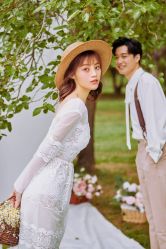 -卢浮宫婚纱摄影(银河国际店)