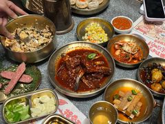 -草家酱蟹炭火烤肉店(珲春南路二店)