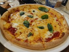 玛格丽特原味披萨-BONAZZA 意大利餐厅