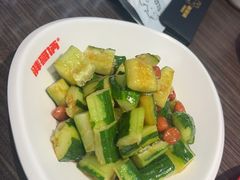 -胖哥俩肉蟹煲(湖滨银泰in77店)