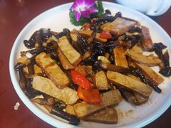 -牟传仁饭庄(星海店)
