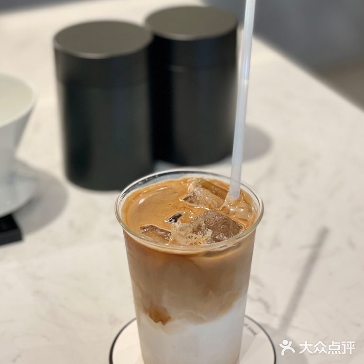 乌鸦咖啡是咖啡馆里的文艺大师