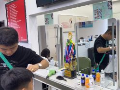-LJOY丽锦造型·烫发染发
