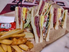 至尊公司三文治-绿茵阁牛扒餐厅(客村店)