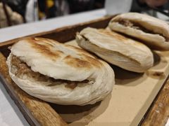 -江城小馆陕南妈妈菜·全球旅行餐厅(钟楼店)