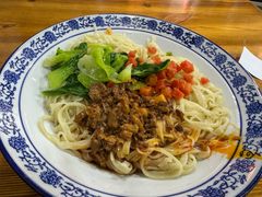 -陈仓老街美食天地