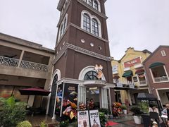 -王府井奥莱临潼小镇(临潼店)