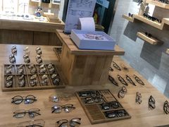 -圆又圆眼镜(五爱道店)