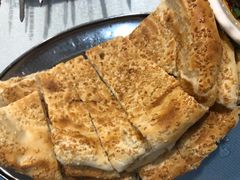 新疆马尔龙烤馕-马尔龙新疆饭店·清真(长青路店)