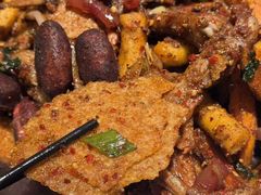 -嘎嘎鸭下巴·爆辣干锅(女人街店)