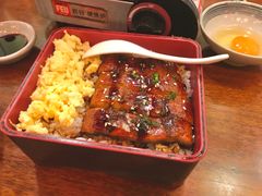 鳗鱼饭-初居食屋日式料理(万象城购物中心店)