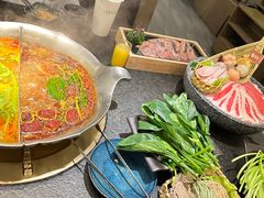 -湊湊火锅·茶憩(打浦桥日月光店)