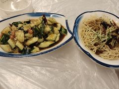 -霄汉牛三鲜湖北砂锅菜(万松园2店)