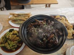 -郑记•不夜城烧烤•龙虾•虾蟹(黄鹤楼店)