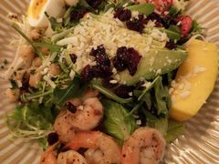 鲜虾香芒牛油果沙拉-COMMUNE幻师(五角场店)