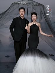 -雪中彩影婚纱摄影·微光艺术中心