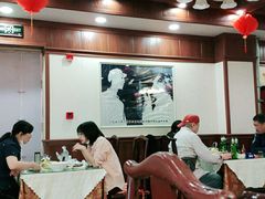 大堂-六和聚传统烤鸭.天津菜(和平店)