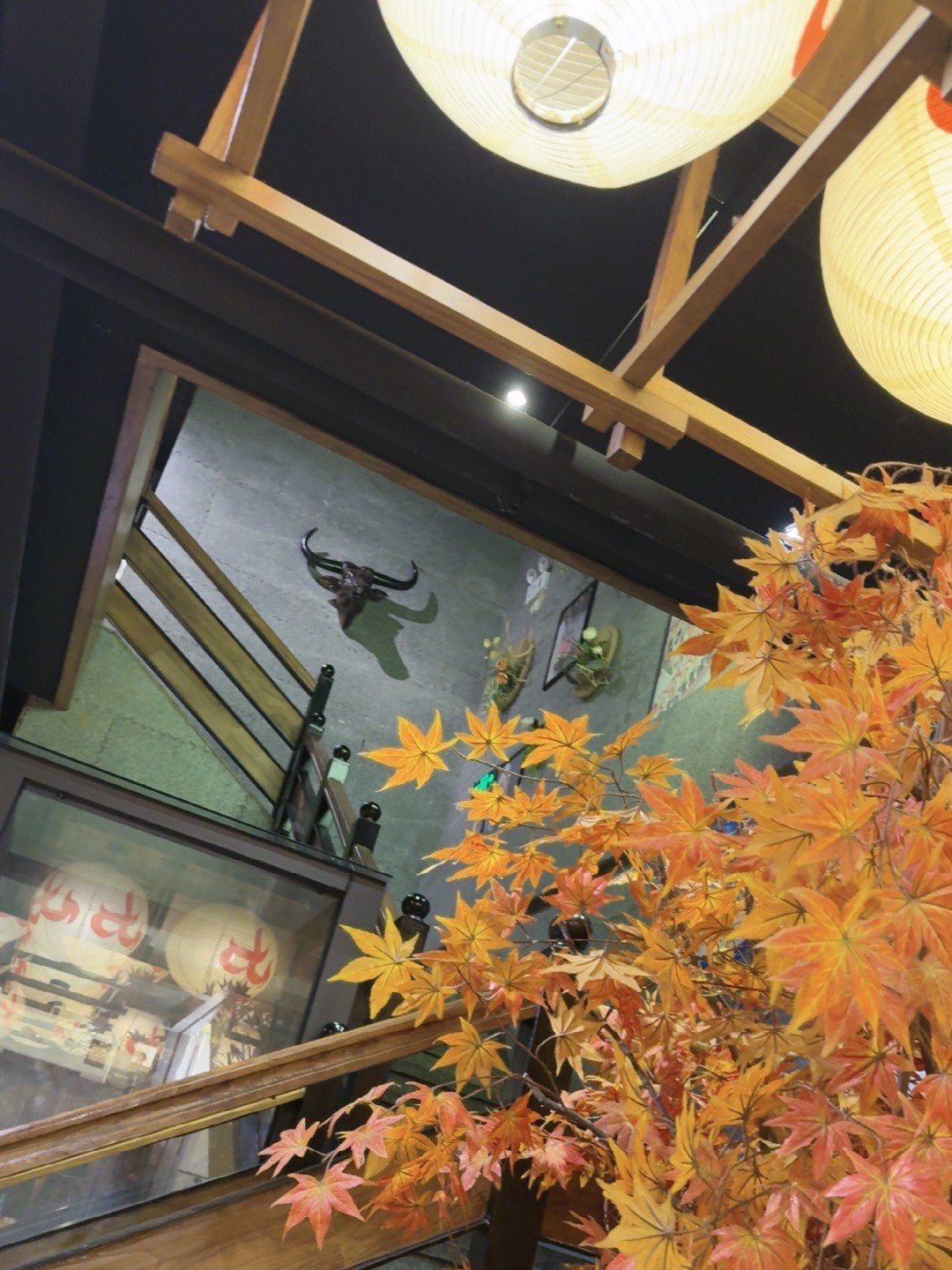 小岛斗牛家烤肉(海阳路店)环境不错,值得二刷