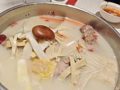 经典骨头锅-三人行骨头王火锅(长寿店)