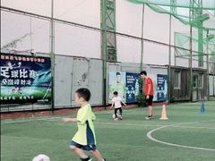-飞梦少儿足球培训(塘桥校区)