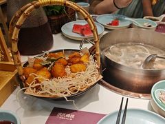 -洪氏嗨捞·猪肚鸡火锅(阳光天地店)