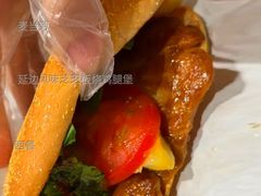 延边风味芝芝板烧鸡腿堡-麦当劳(顾村公园店)
