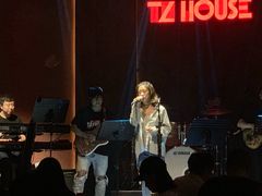 -TZ House音乐现场(来福士中心店)