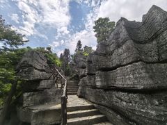 -梭布垭石林景区