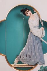 点击看大图 -盘子女人坊古装写真摄影(南京总店)