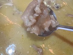 -鲜入围煮花胶鸡海鲜火锅