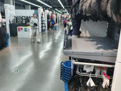 -迪卡侬(越秀公园店)