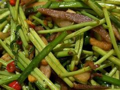 -肖记公安牛肉鱼杂(田林路店)