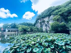 -绍兴东湖风景区