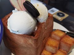 -铜锣湾·有麝自然香(渝北财富中心店)