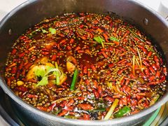 -蛙两只美蛙鱼头火锅(恒茂店)