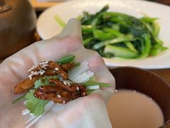 -娜仁图雅蒙古美食村(33小镇店)