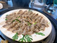 -日进一片海.生腌海鲜火锅.宵夜烧烤(三里屯总店)
