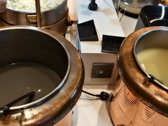 -涨巢·潮玩水疗局