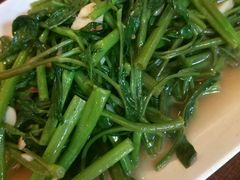 -Dang restaurant (patong phuket)