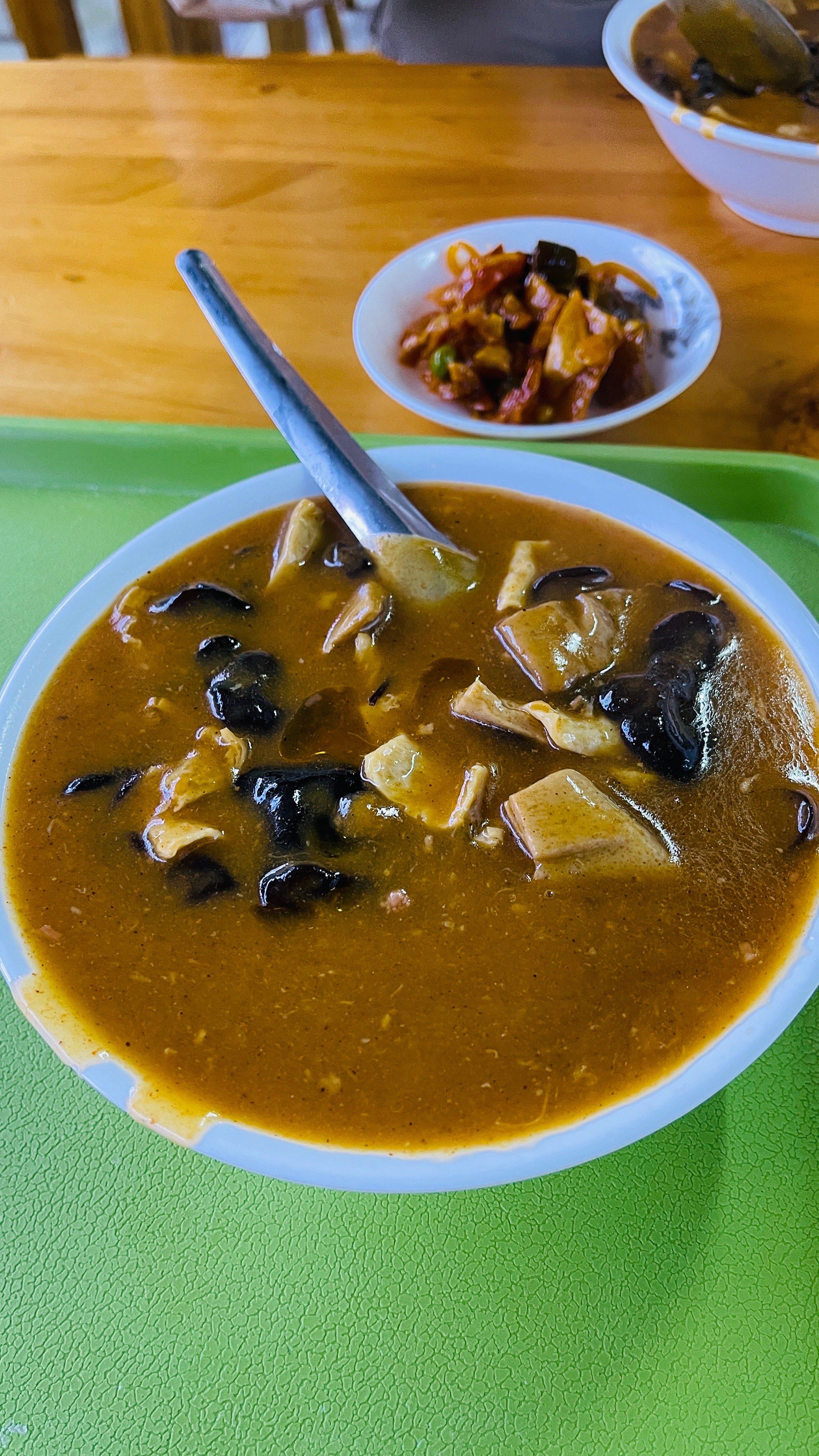 一碗胡辣汤,驱走寒冷