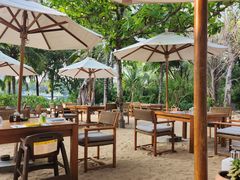 -三亚艾迪逊酒店·海滩烧烤 BARBACOA·现场乐队·浪漫晚餐·烧烤海鲜