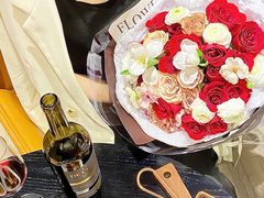 -乔治莫兰迪酒店(济南解放路山东大学店)