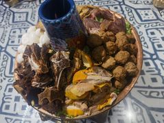 -沙枣树辣子鸡•新疆家常菜(喀什西路店)