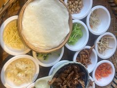 -包整·丝娃娃(一览甲秀楼风景店)