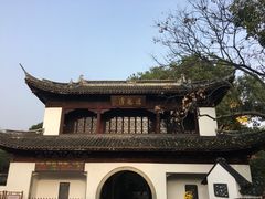 -汇龙潭