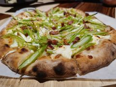 芦笋pizza-Mercato莫卡多露台餐厅与酒吧(K11店)