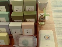 -猫的天空之城概念书店(杭州南宋御街店)