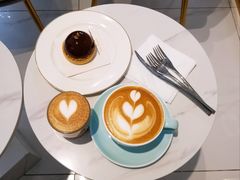 -Fridi Patisserie Cafe