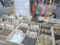 -郑在DIY·潮玩银饰绘画手作(中央大道旗舰店)